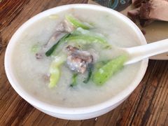-洲心明记烧肉大粥(总店)