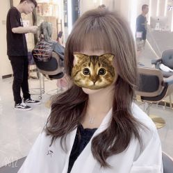 -AYO SALON