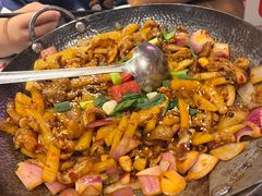-富正毅三下锅·湘西韵味(天门山索道店)