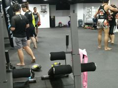-FIGHTMAN格斗俱乐部(长宁临空店)