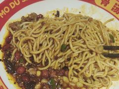 -魔都三兄弟酸辣粉·蘸卤炸串(虹桥万科店)