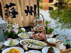 -欢乐蟹庄·精品农家乐(阳澄湖莲花岛店)