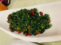 果仁菠菜-东四民芳餐厅(世茂工三店)