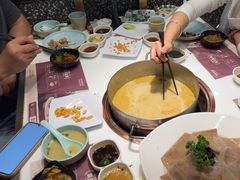 -洪氏嗨捞·猪肚鸡火锅(阳光天地店)