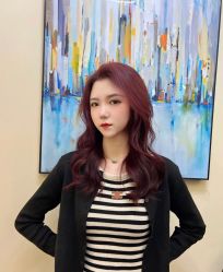 -变画·发型STUDIO