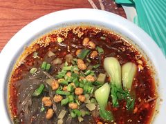 -川人百味·水煮活鱼(赛罕万达店)
