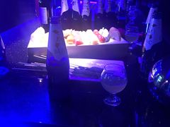 -温莎KTV(珠江路店)