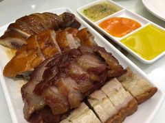 -新大咀港式茶餐厅(宝山万达店)