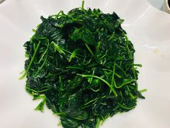 -骏莱海鲜鱼港(五角场店)