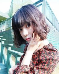 -时尚殿堂明星门店