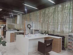 -CARR SALON