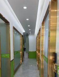 -苗医生专业祛痘·皮肤管理