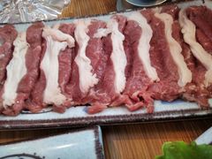 -毛辣果·贵州红酸汤牛肉火锅(西单店)