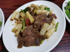藕带炒牛肉-甜甜屋(解放中路店)