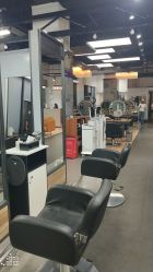 -FRIDAY星期五专业美发沙龙