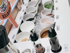 -呷哺呷哺(融创茂店)