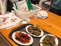 -聚合鑫东北熏酱熟食麻辣面(长阳店)