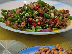 -阆辣荟餐饮(老味道8年·古城店)