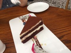 -江滨壹号艺文空间复合餐厅(闽江大道店)