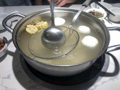 -八合里牛肉火锅(深圳龙华硅谷店)