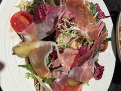 -LESCEDARS Brasserie Bistro香柏树