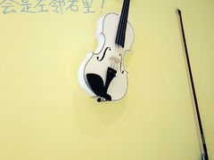 -志龙皇冠吃货椰子铺