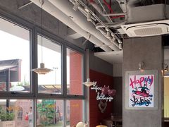 -必胜客(航洋国际店)