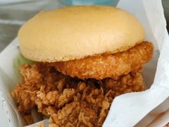 咸蛋黄鸡腿堡-肯德基(凯德国贸店)