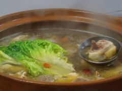 -威邵鸡煲(西华路总店)