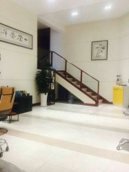 -Hello Lady发型设计