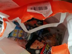 -来伊份1038(新村路三店)