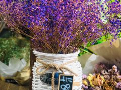 -何兮花店·气球派对鲜花店(马桥银春路万科城店)