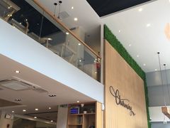 等位区-茶米烧腊茶餐厅(石龙店)