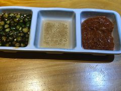 -唯成•韩国炭火烤肉 유성고기