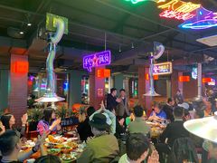 大堂-向外鱼乐·土菜·虹鳟鱼
