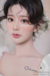 -艾米丽婚纱礼服