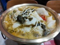-南城香·饭香串香馄饨香(青年路店)