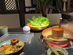 -菌自由丨野生菌火锅特色庭院餐厅(丽江古城店)