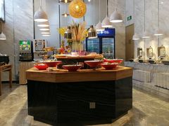 自助取餐区-茅庐川菜