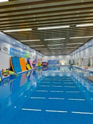 -熊小米专业儿童游泳馆