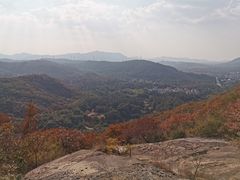 -灵岩山风景区