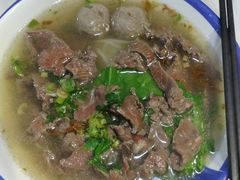 -抖牛白塔牛肉粿条汤(水围店)