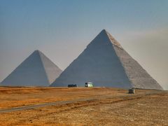 -吉萨金字塔群