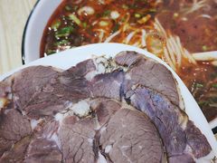 -德元兰州纯汤牛肉面