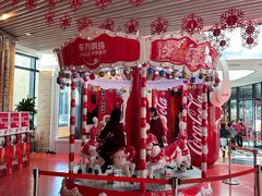 -东方明珠·可口可乐欢乐餐厅