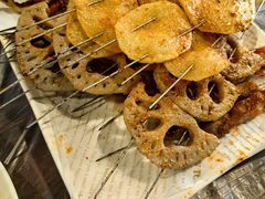 -亮亮烧烤(积玉桥总店)