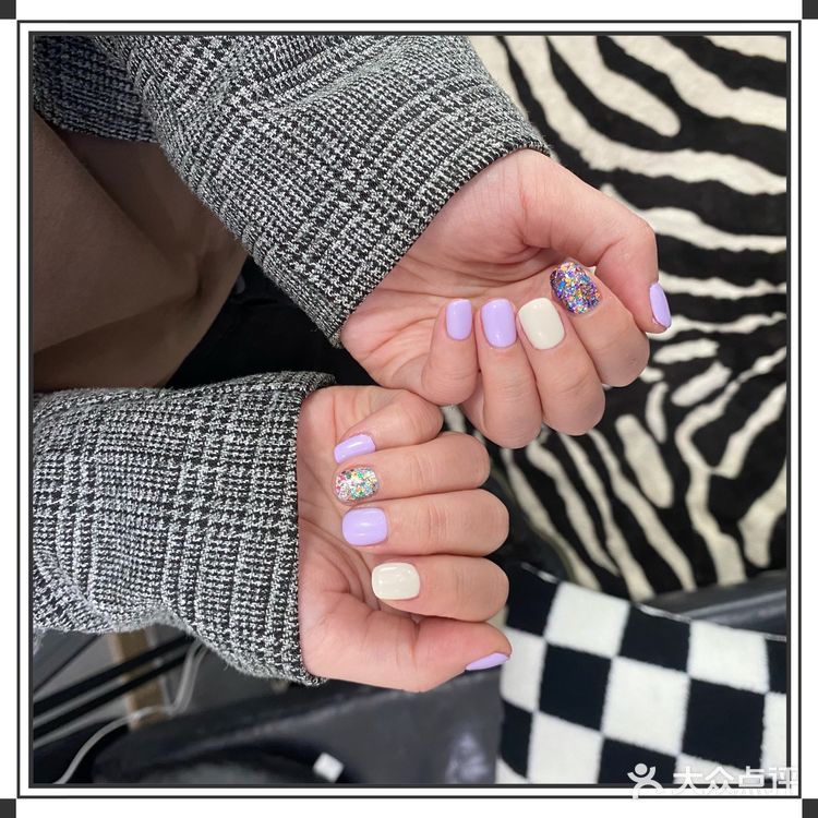 哈？美甲💅🏻还没听说过韩国大亮片
