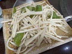 -菌根香