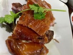 烤乳猪-农厨好味·温泉鹅·农家菜