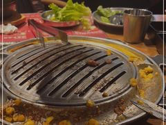 -青瓦炭韩潮烤肉(花园道店)